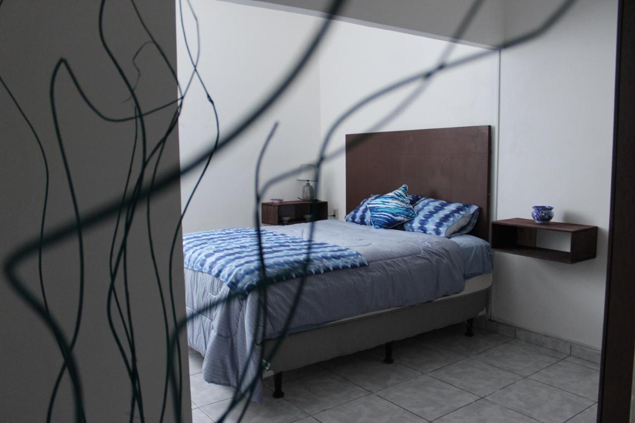 Hotel Y Cafe Ixmati Suchitoto エクステリア 写真