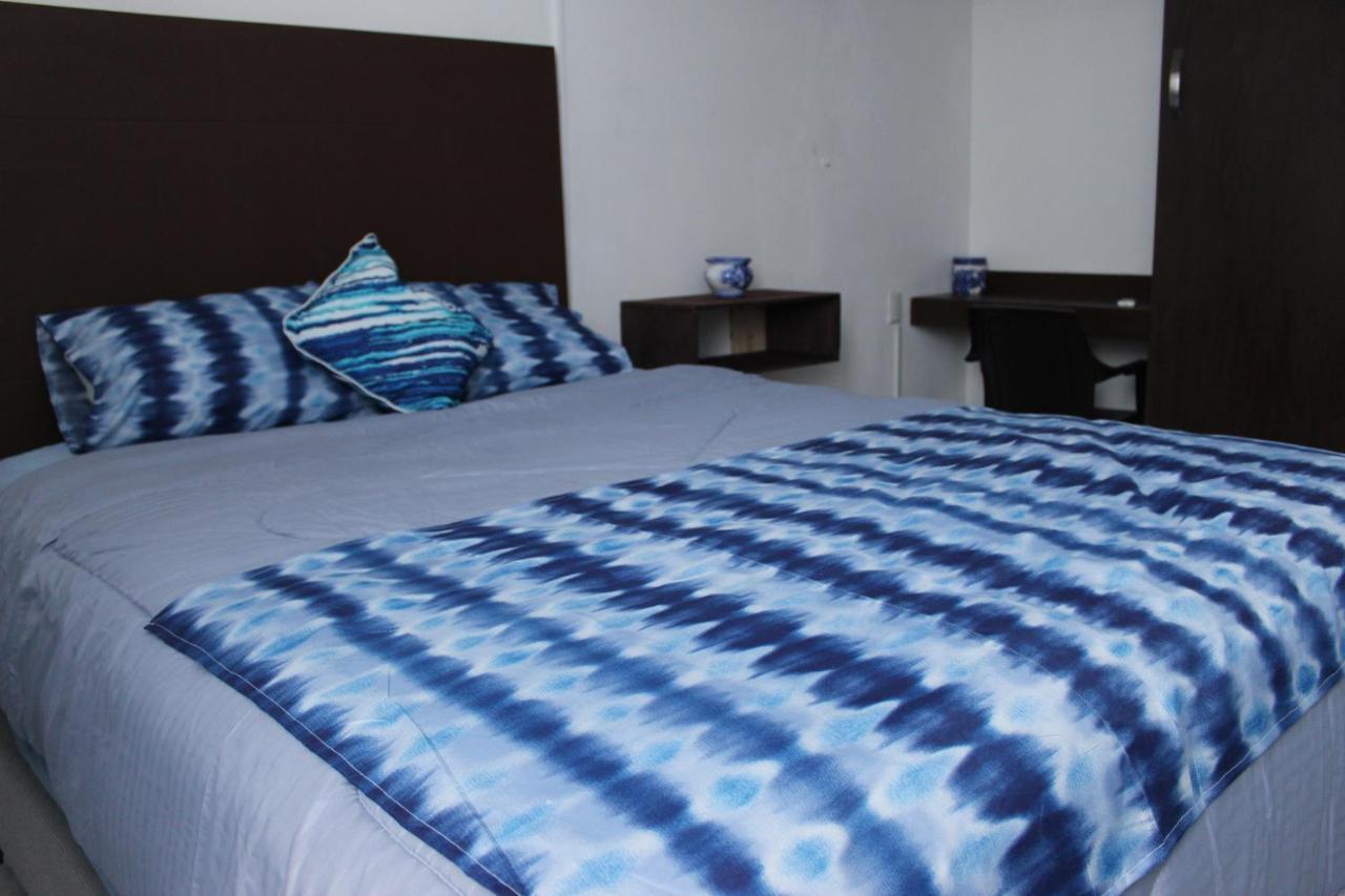 Hotel Y Cafe Ixmati Suchitoto エクステリア 写真